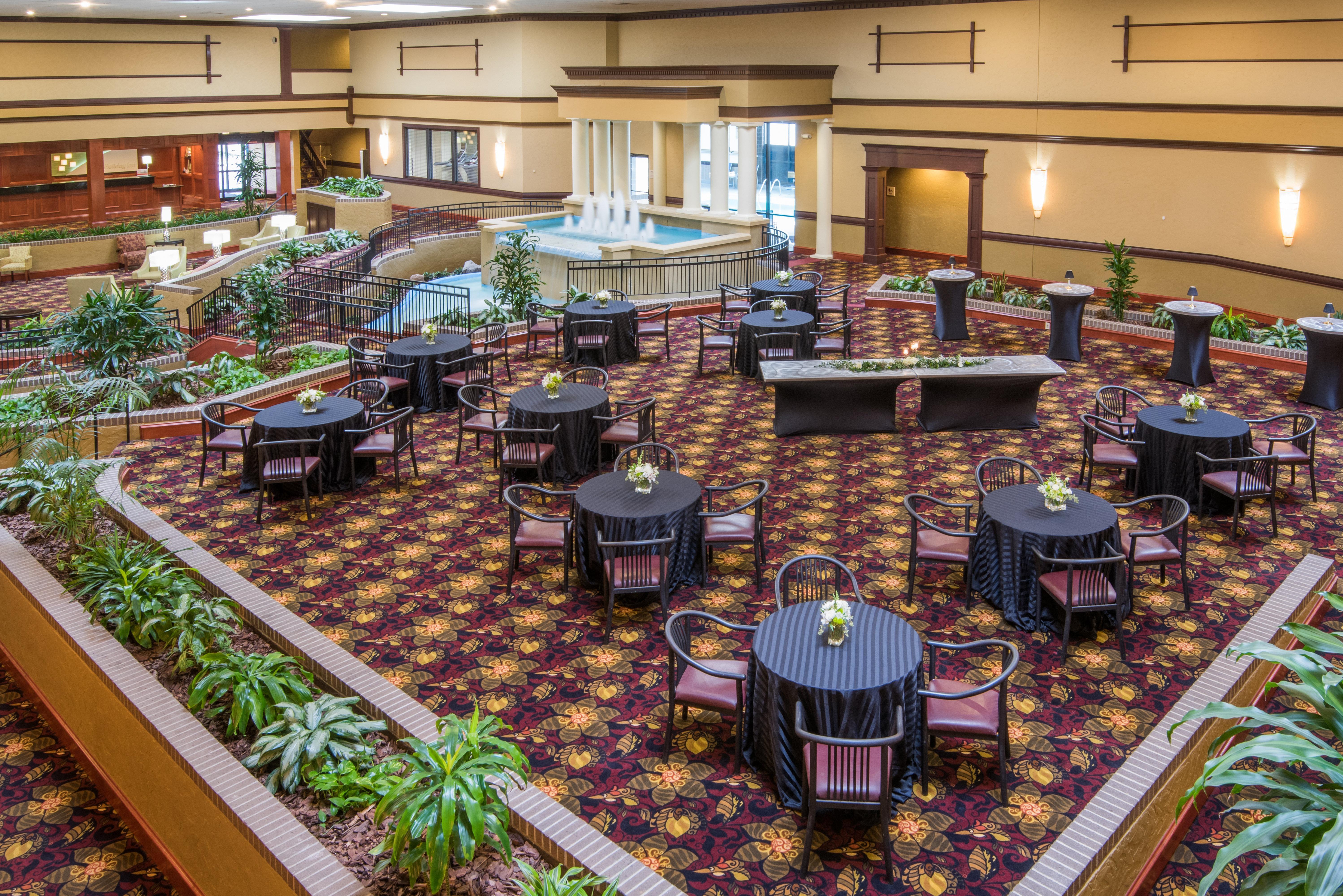 Holiday Inn Cincinnati-Eastgate By Ihg Exteriör bild