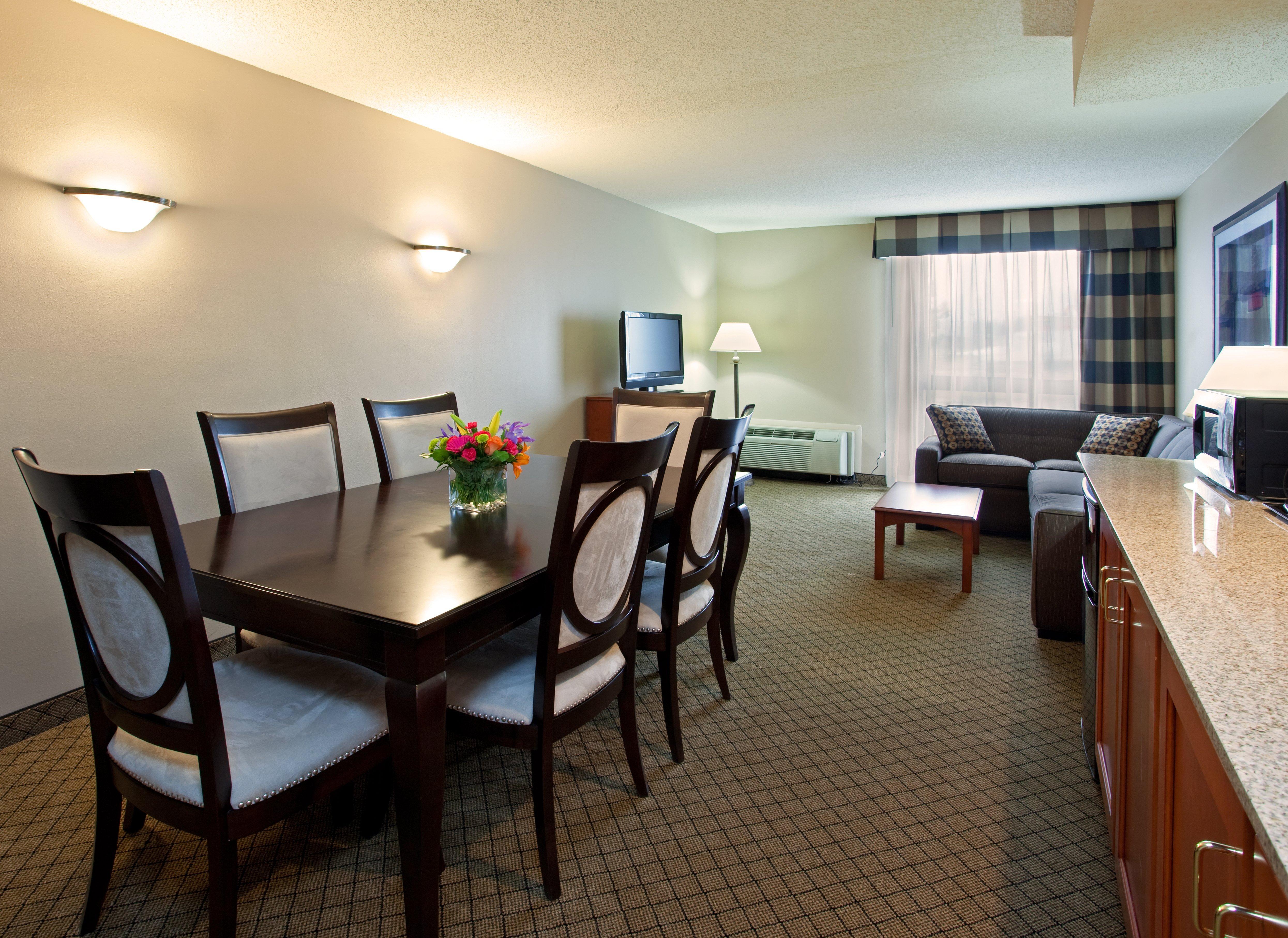 Holiday Inn Cincinnati-Eastgate By Ihg Rum bild